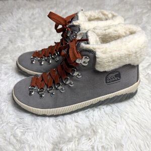Sorel Out N About Plus Conquest Winter Ankle Boots Womens Size 7.5 EUR 38.5